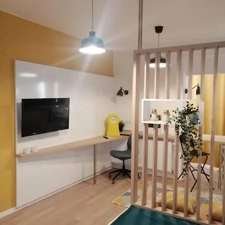 Apartment Cozy Up