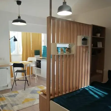 Apartment Cozy Up *