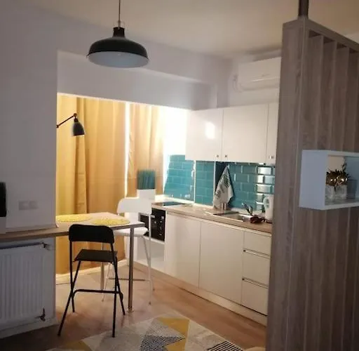 Cozy Up בוקרשט